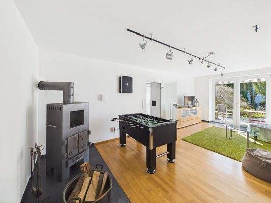 WE 2 - Wohnzimmer UG