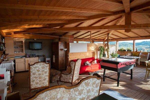 Restaurant/ Küche / Frühstücksraum / Terrasse