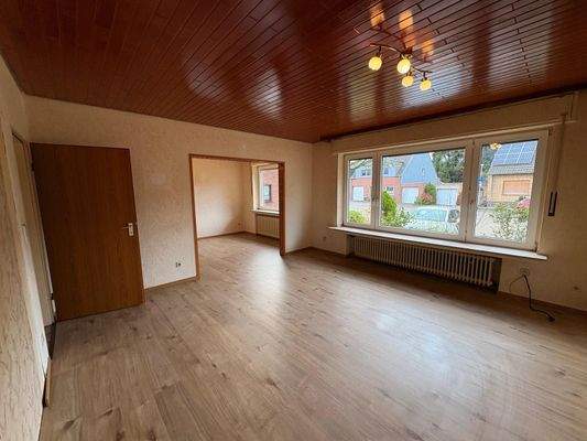 Wohnzimmer Erdgeschoss Seitenansicht