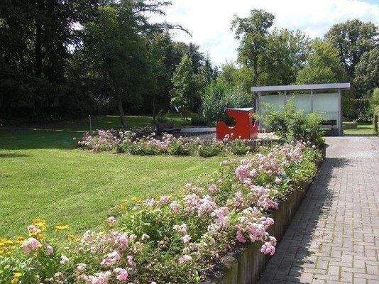 Innenhof-Abgang Waschraum