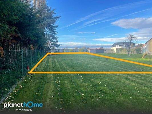 Teilgrundstueck eher schattig