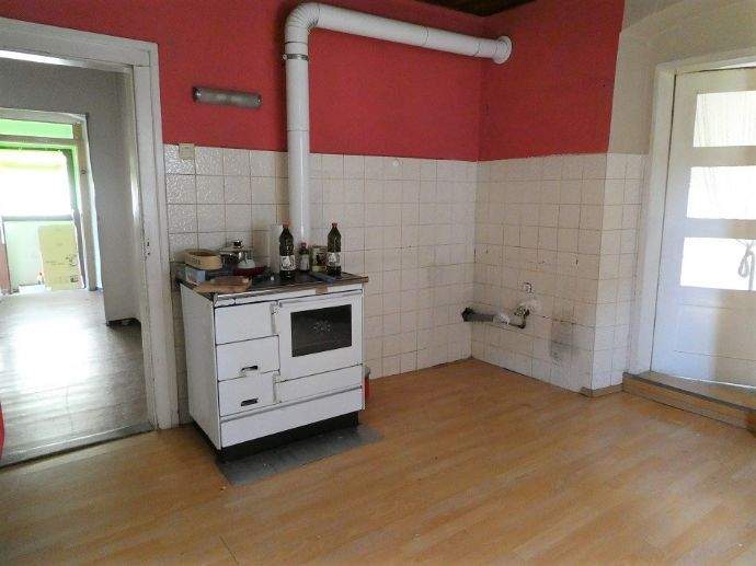 Großzügiges Einfamilienhaus mit Garten, Garage und Dachterrasse in