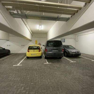Tiefgaragenstellplätze