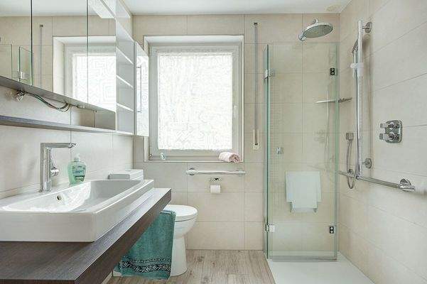 Duschbad Erdgeschoss