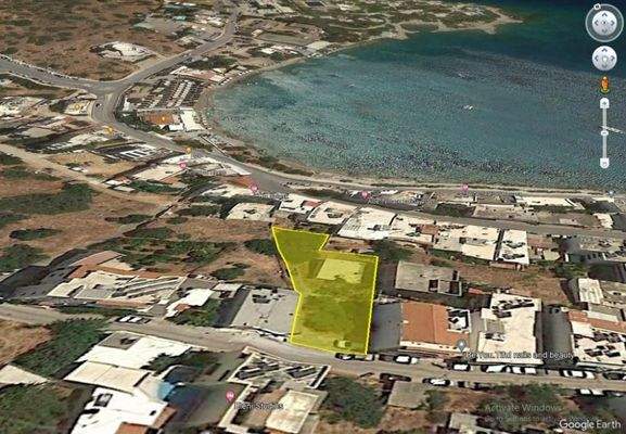 Kreta, Agios Nikolaos: Stadtgrundstück mit Meerblick zu verkaufen