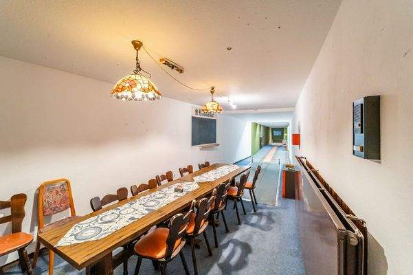 Kegelbahn unterhalb des Restaurants