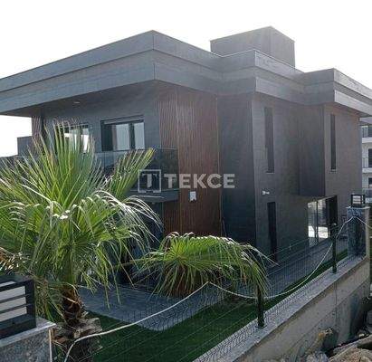 Spacious Detached Villa with Pool in an Elite Location in Kuşadası