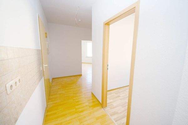 Küche / Wohnungseingang 2 im 2.OG