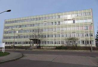 Frontansicht von Straße