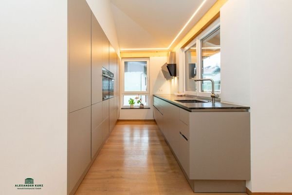 Modernes Penthouse, Immobilien-Kurz-Salzburg