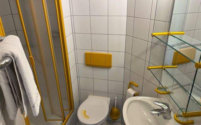 Wohnung mieten Stuttgart Vaihingen möbliert wohnen auf Zeit bei urbanbnb 14.jpg