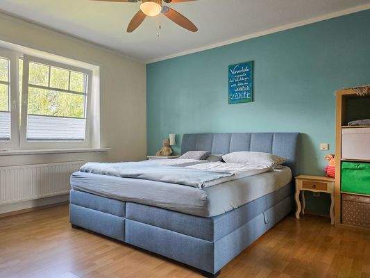 6. Schlafzimmer