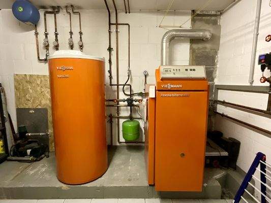 Zentrale Heizungsanlage (Gas)