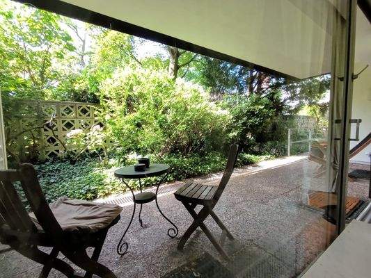 Terrasse. Ruhige Gartenlage.