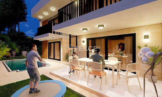 Villas with Pools Close to the Beach in Kuşadası