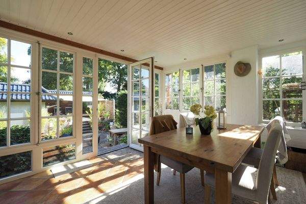 schönes Lichtspiel im Wintergarten