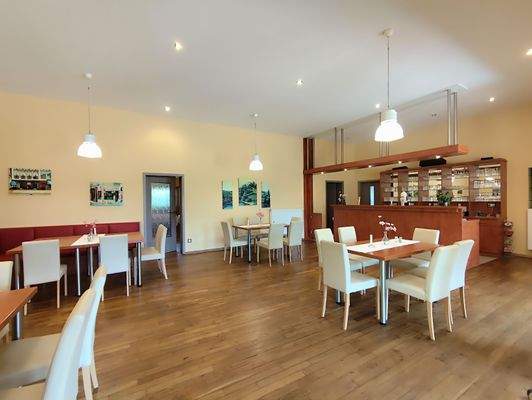 Gaststättenbereich mit Ausschank