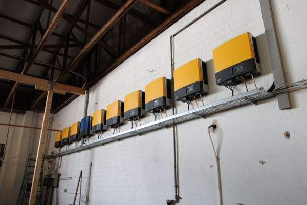 Wechselrichter PV-Anlage~02.JPG