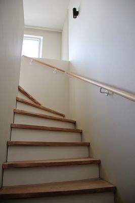 12 Treppe_1OG_2OG_2.jpg