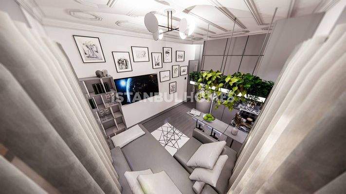 3-Storey Corner Building in Istanbul Fatih with a Store