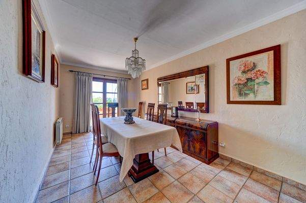 5. Dining area in Portals Nous 