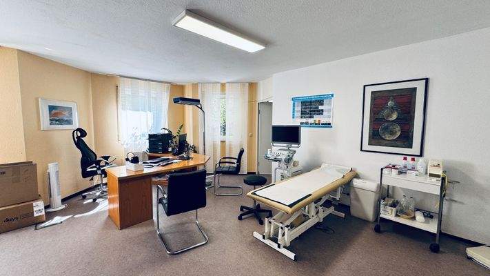 Büro / Behandlungszimmer