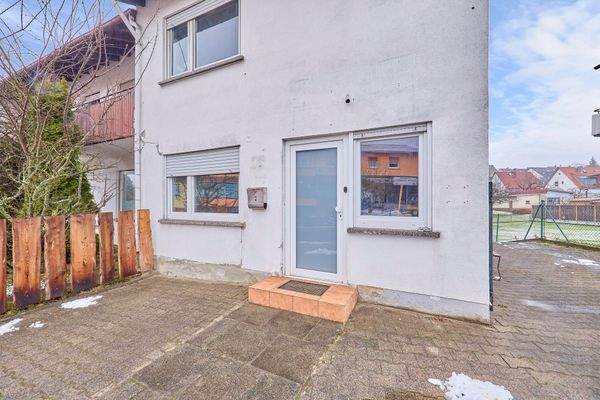 Aussen_Haus-Eingang vorne