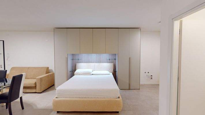 EB-035-367-Villino-in-residence-Padenghe-sul-Garda