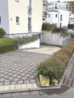 Zufahrt Tiefgarage