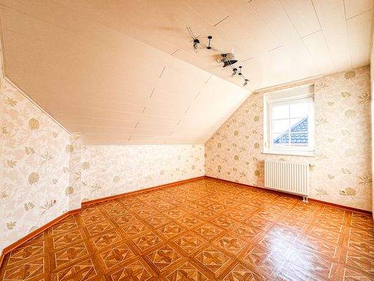 15 Schlafzimmer 2 OG