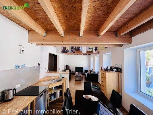 Küche/ Wohnbereich Hauptwohnung