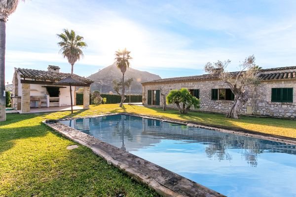 Villa mit Pool in Alcúdia