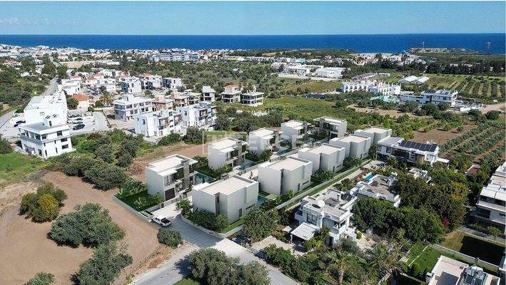 Duplex Villas with Private Pools in North Cyprus Girne