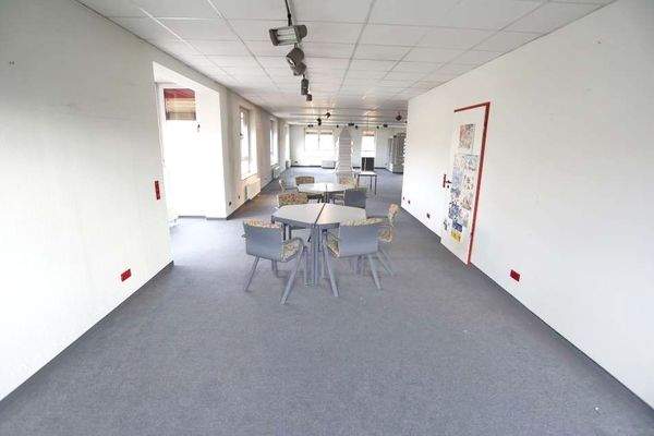 OG - Blick von zweitem Eingang