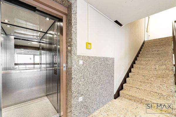 Moderner Hauseingang