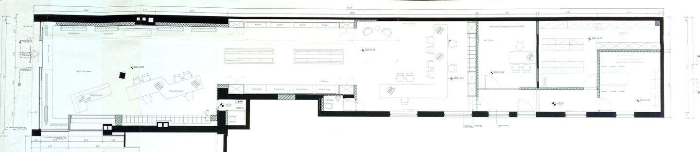 Grundriss, mit Einbauten des jetzigen Mieters