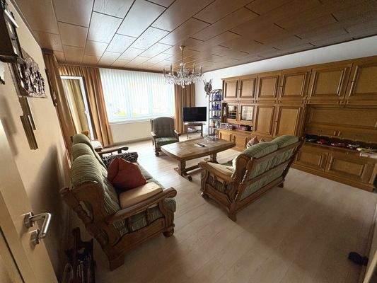 3 Altbau EG Wohnen.jpg