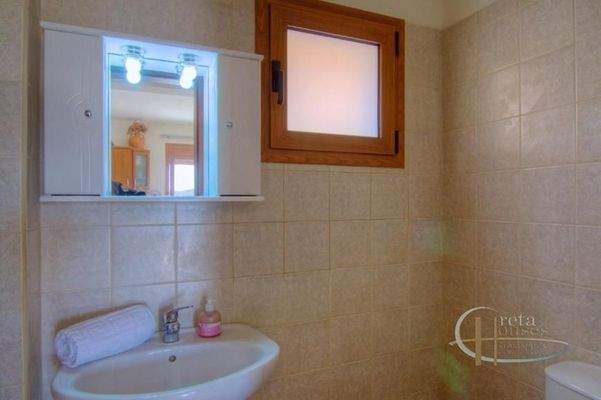 Kreta, Triopetra: Komplex aus zwei Villen in wunderbarer Lage zu verkaufen