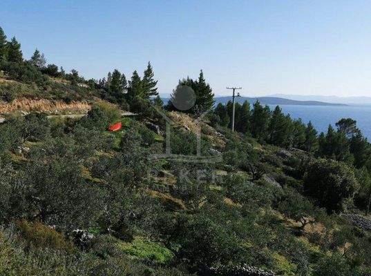 Nur 300 Meter vom glitzernden Meer entfernt