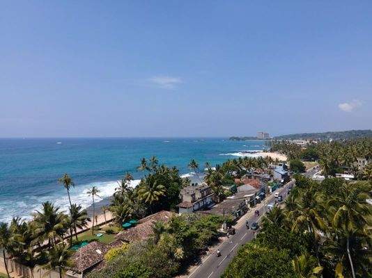 7 ASR TH view from 7th floor apartment to South We