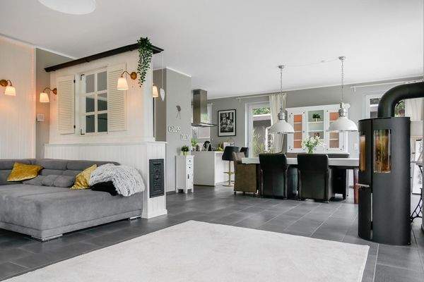 Wohn- und Essbereich