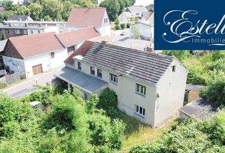 Haus gartenseitig
