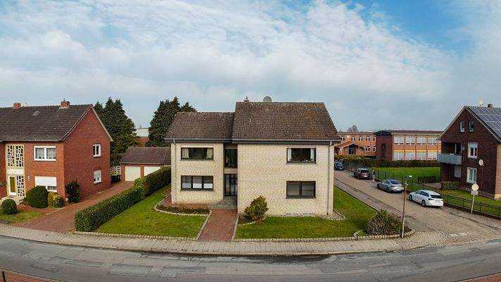 Zweifamilienhaus von oben