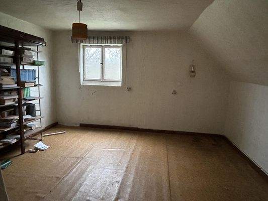 2 ausgebaute Räume im DG