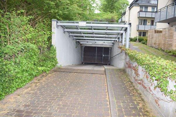 8922CS-05 Zufahrt Tiefgarage