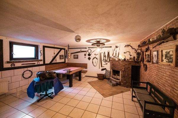 Keller Partyraum Bild 1