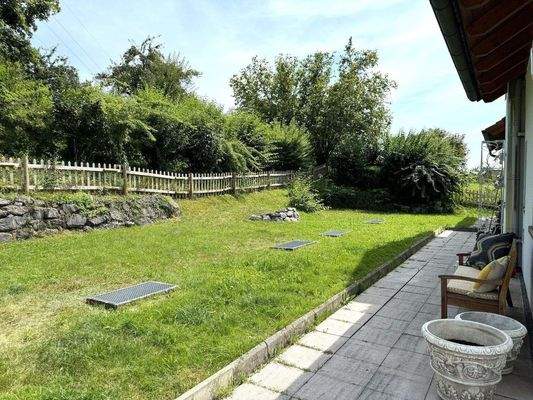 gepflegtes Grundstück