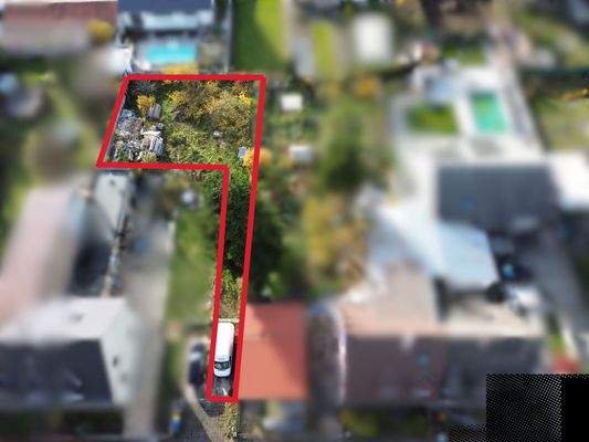 Drohnenaufnahme markiert - zensiert