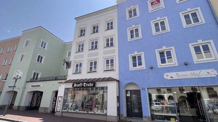 AIGNER charmante Stadthauswohnung im Herzen der Einkaufsstadt