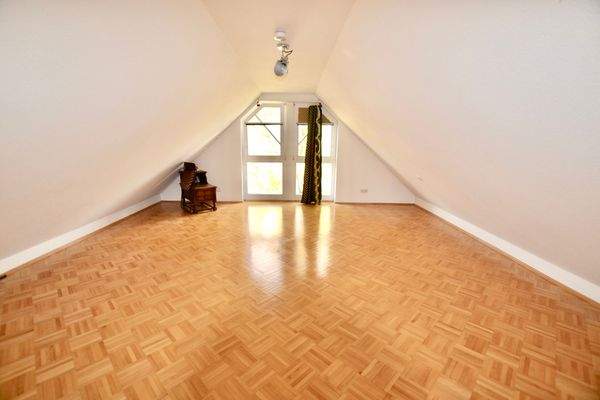 Schlaf-/Ankleidezimmer